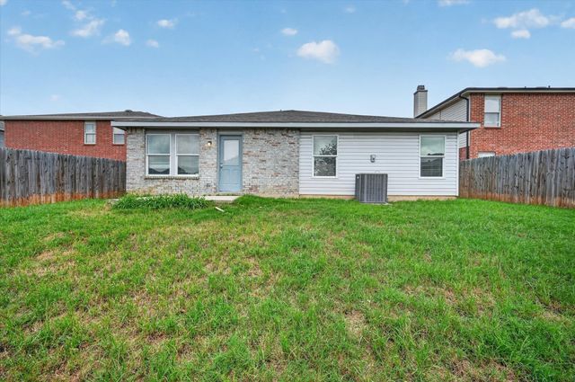 1608 Diamond Lake Trail, Fort Worth, TX 76247