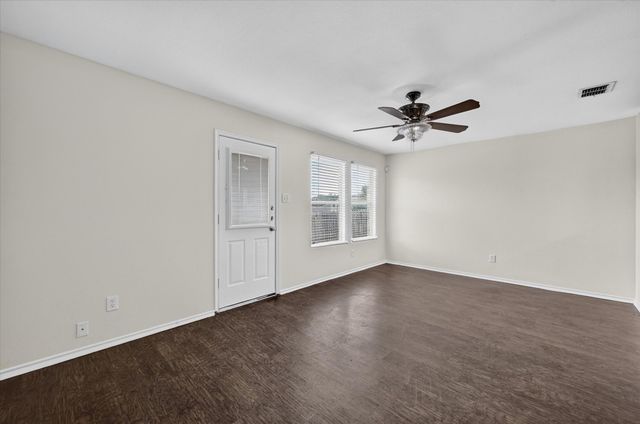 1608 Diamond Lake Trail, Fort Worth, TX 76247