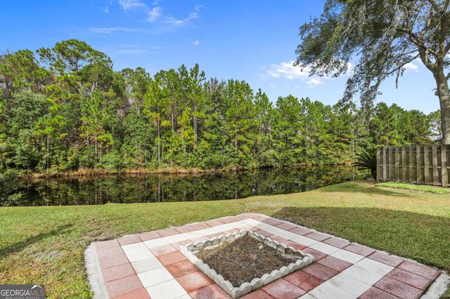 214 Lake Forest Drive S, Kingsland, GA 31548
