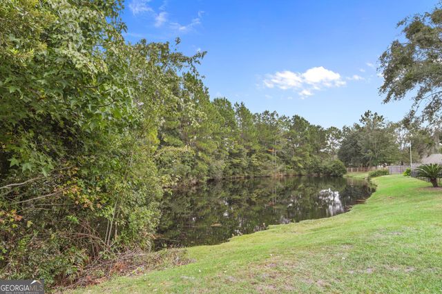 214 Lake Forest Drive S, Kingsland, GA 31548