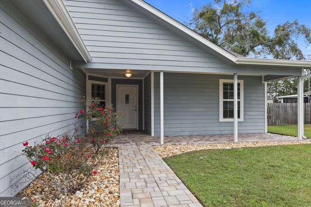 214 Lake Forest Drive S, Kingsland, GA 31548