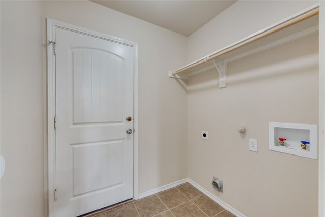 1077 Hampton Bay Drive, Rockwall, TX 75087