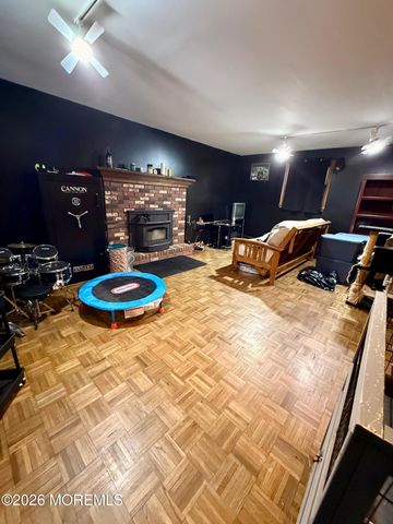 889 Pinehurst Road, New Egypt, NJ 08533