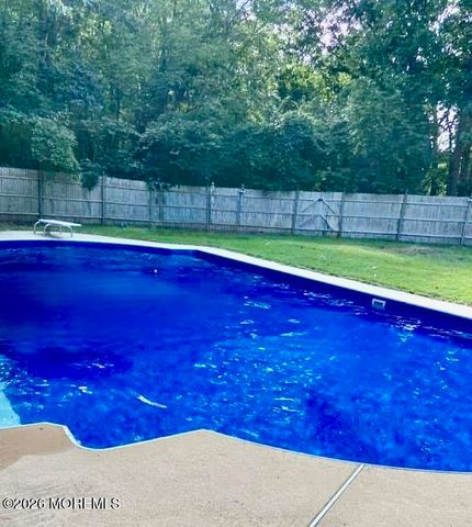 889 Pinehurst Road, New Egypt, NJ 08533