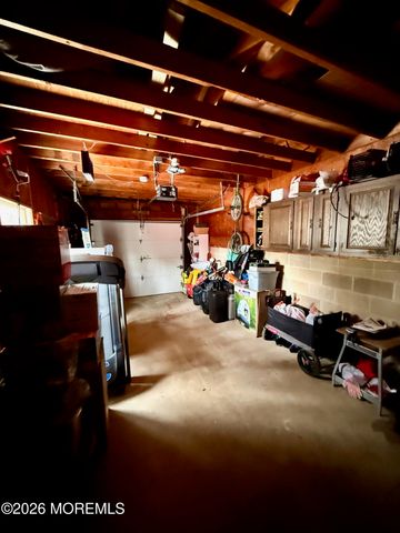 889 Pinehurst Road, New Egypt, NJ 08533