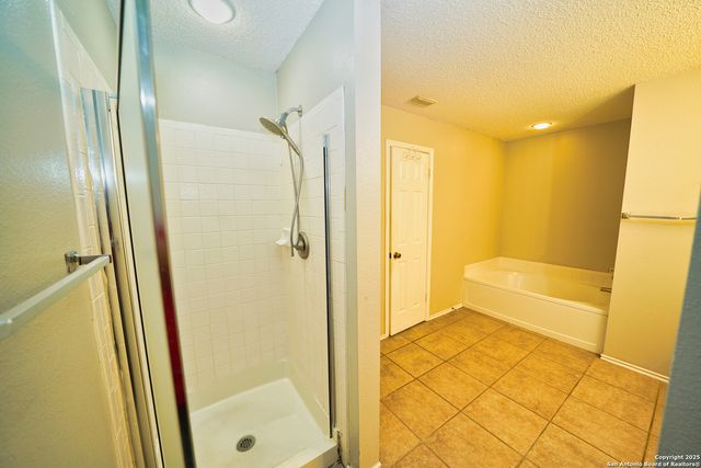 3935 Knollcross, San Antonio, TX 78247