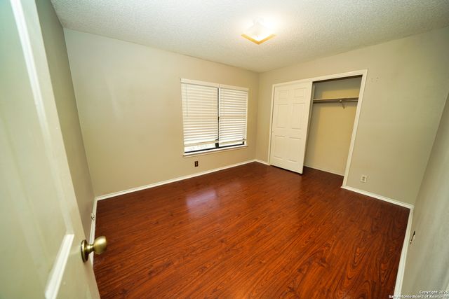 3935 Knollcross, San Antonio, TX 78247