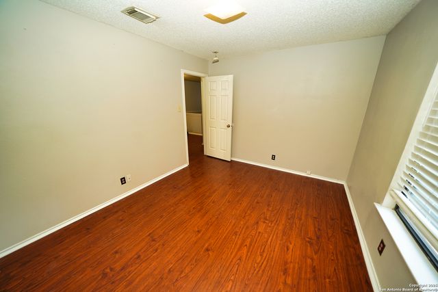 3935 Knollcross, San Antonio, TX 78247