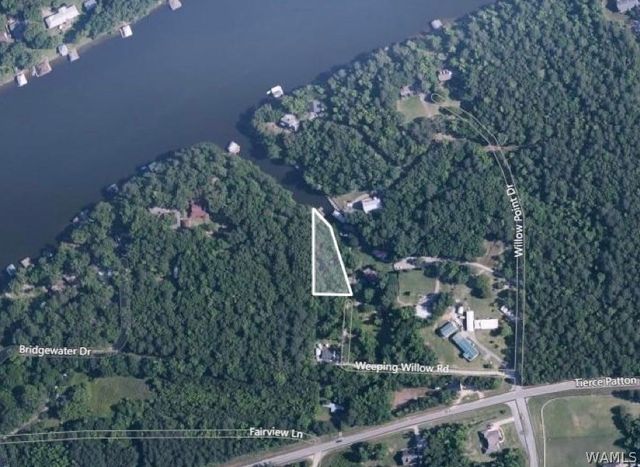 11919 Weeping Willow, Northport, AL 35475