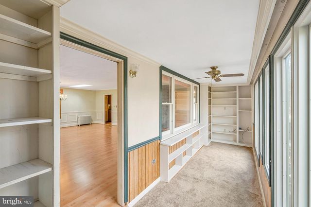 111 AUTUMN CT, Huntingtown, MD 20639