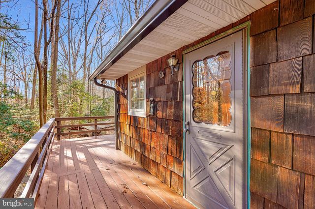 111 AUTUMN CT, Huntingtown, MD 20639