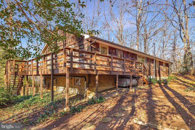 111 AUTUMN CT, Huntingtown, MD 20639