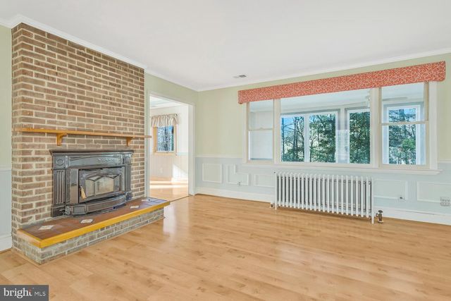 111 AUTUMN CT, Huntingtown, MD 20639