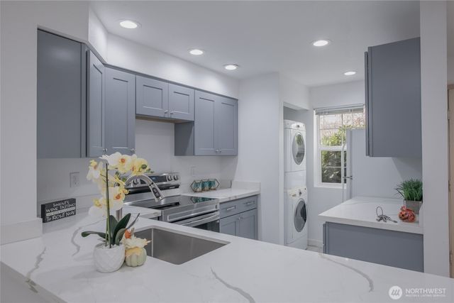 26254 114th Lane SE #27, Kent, WA 98030