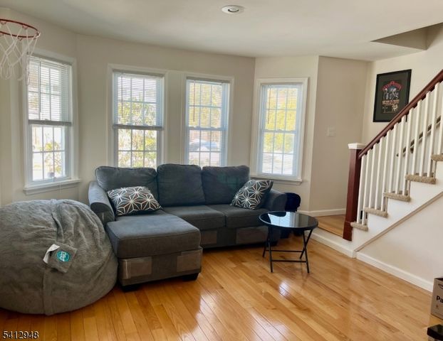 2 Chase Dr 2-4, Roxbury Twp., NJ 07847