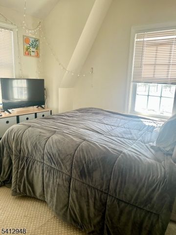 2 Chase Dr 2-4, Roxbury Twp., NJ 07847