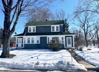 2 Chase Dr 2-4, Roxbury Twp., NJ 07847