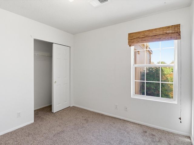 2012 Strawberry Place NE, Rio Rancho, NM 87144