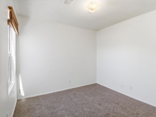 2012 Strawberry Place NE, Rio Rancho, NM 87144