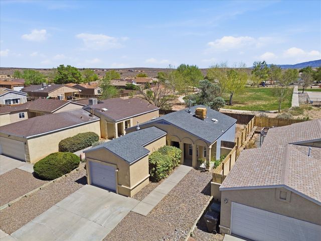2012 Strawberry Place NE, Rio Rancho, NM 87144
