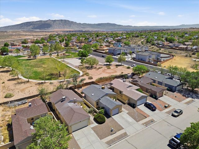 2012 Strawberry Place NE, Rio Rancho, NM 87144