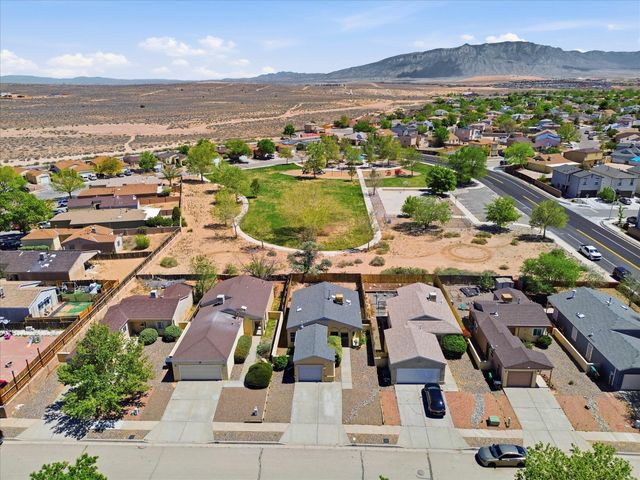 2012 Strawberry Place NE, Rio Rancho, NM 87144