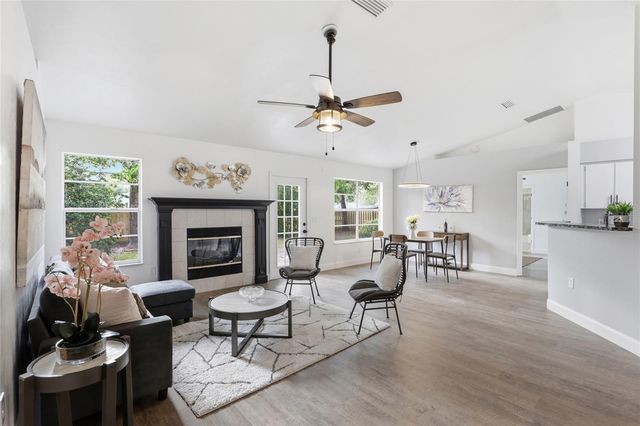 6110 NW 38TH TERRACE, Gainesville, FL 32653
