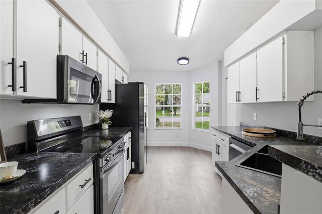 6110 NW 38TH TERRACE, Gainesville, FL 32653