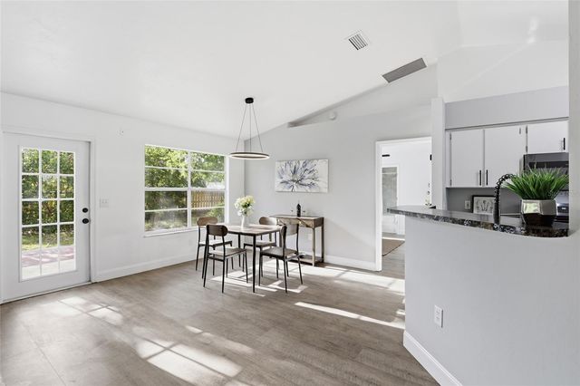 6110 NW 38TH TERRACE, Gainesville, FL 32653