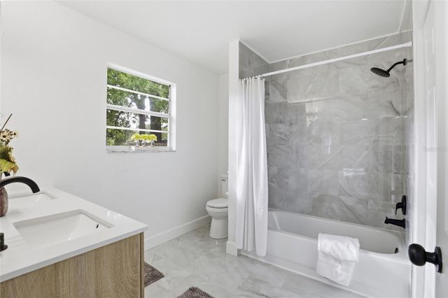 6110 NW 38TH TERRACE, Gainesville, FL 32653