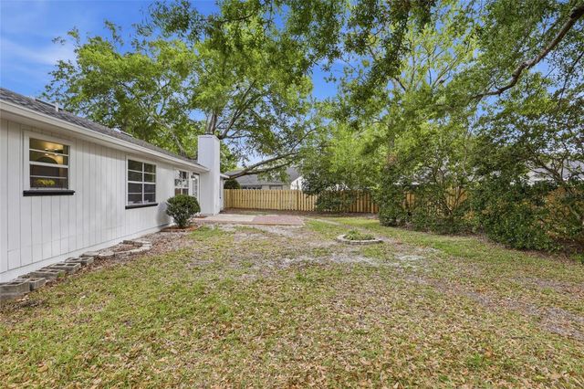 6110 NW 38TH TERRACE, Gainesville, FL 32653