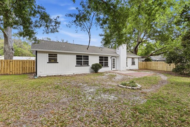 6110 NW 38TH TERRACE, Gainesville, FL 32653