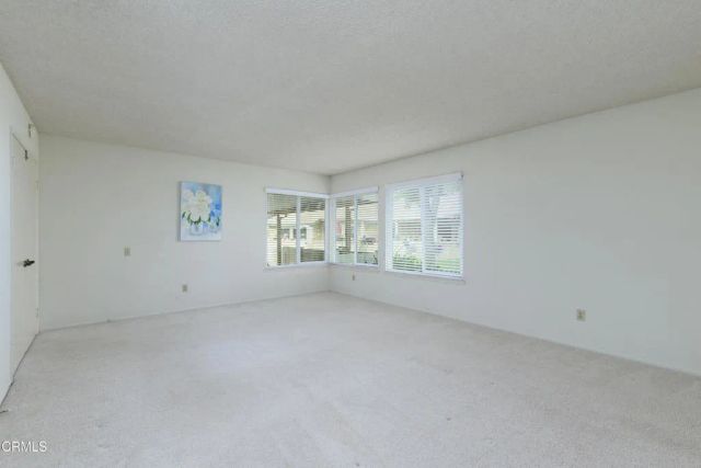 30105 Village 30, Camarillo, CA 93012