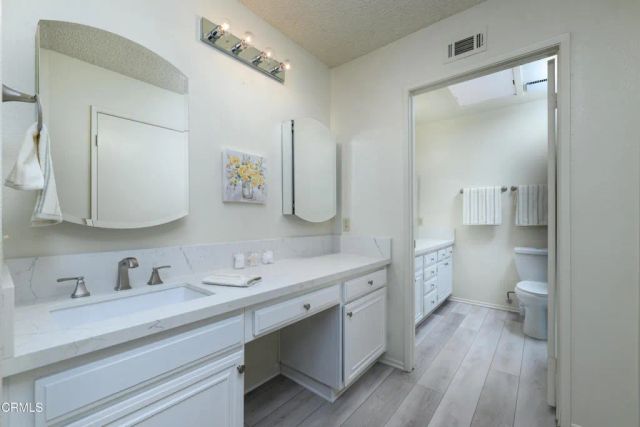 30105 Village 30, Camarillo, CA 93012