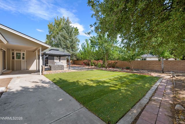 1670 Belarra Drive, Minden, NV 89423