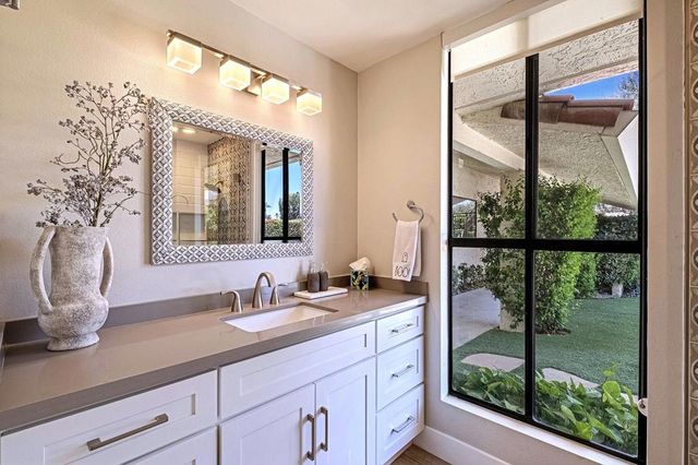 18 Lafayette Drive, Rancho Mirage, CA 92270