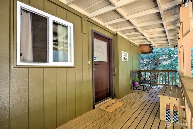 282 E Plantation Way, Shelton, WA 98584