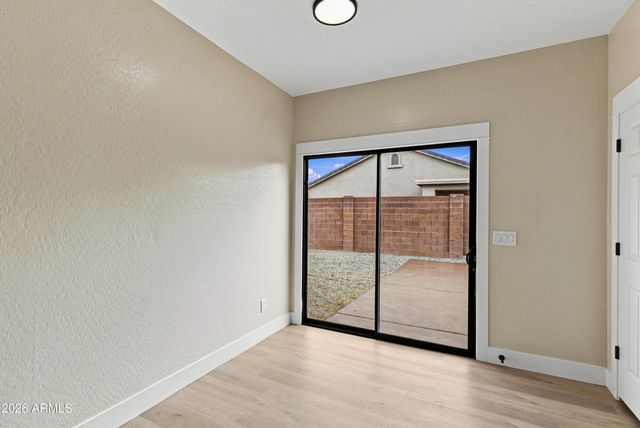 803 W LYDIA Lane, Phoenix, AZ 85041