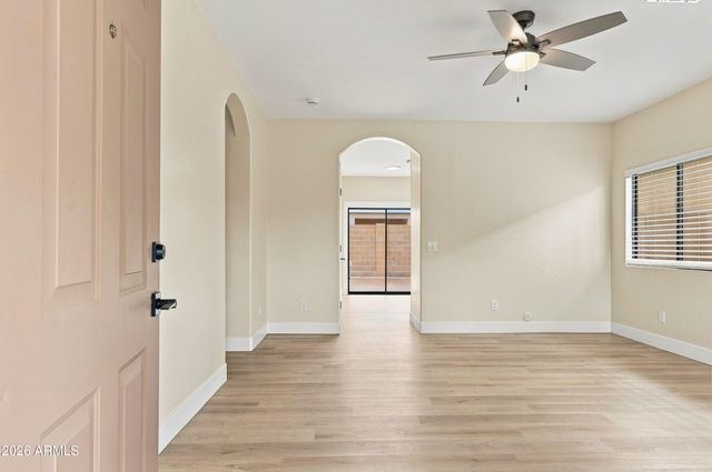 803 W LYDIA Lane, Phoenix, AZ 85041