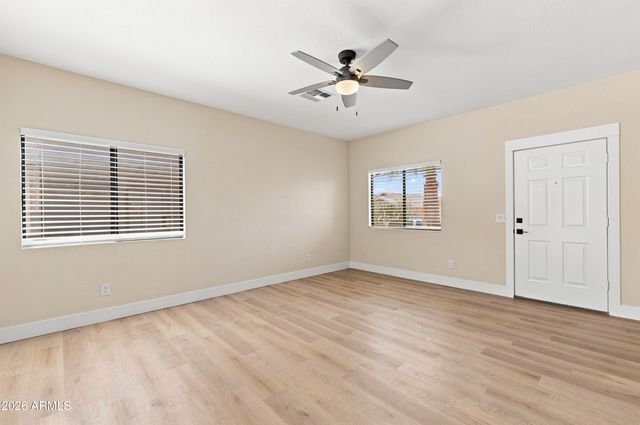803 W LYDIA Lane, Phoenix, AZ 85041
