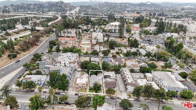 1804 E Glenoaks Boulevard, Glendale, CA 91206