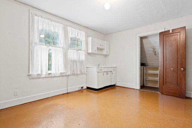 3310 Alta Vista Drive, Chattanooga, TN 37411