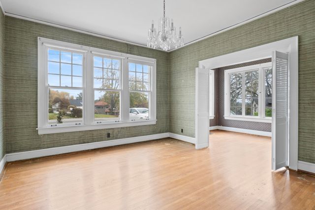 3310 Alta Vista Drive, Chattanooga, TN 37411