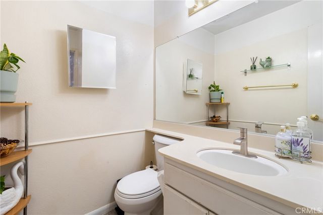 1941 Glenoaks 190, San Fernando, CA 91340