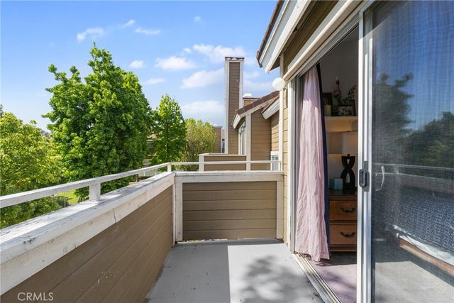 1941 Glenoaks 190, San Fernando, CA 91340