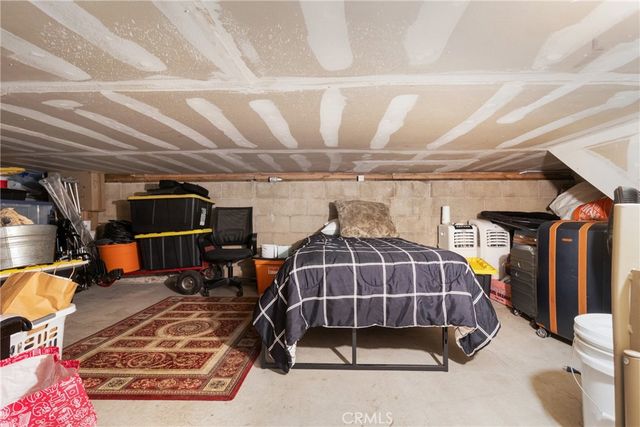 1941 Glenoaks 190, San Fernando, CA 91340