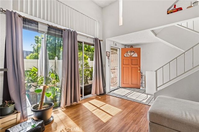 1941 Glenoaks 190, San Fernando, CA 91340