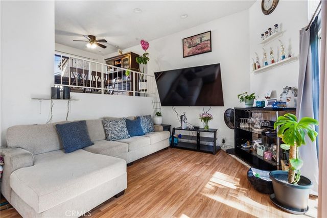 1941 Glenoaks 190, San Fernando, CA 91340