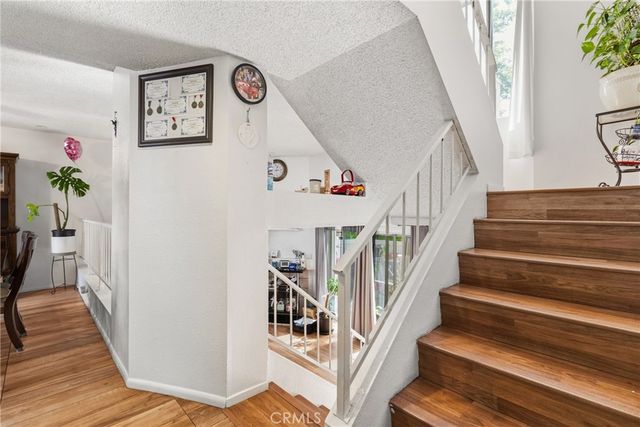 1941 Glenoaks 190, San Fernando, CA 91340