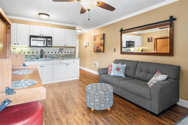 1021 Scott St 218, San Diego, CA 92106